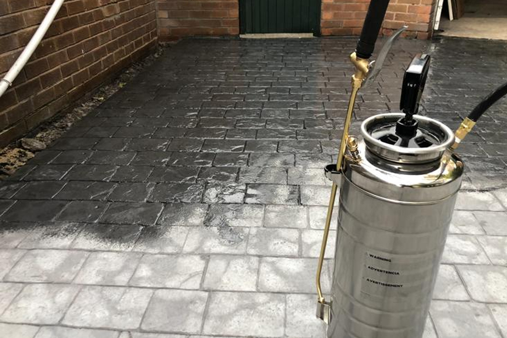 clean reseal concrete